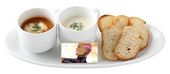 Nathan's "I'm Me" Soup Set (ネイサンの「アタシはアタシ」スープセット) ¥1,000 Clam chowder and minestrone with baguette